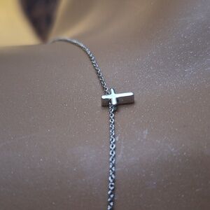 Tiny Tags Silver minimalist Cross Pendant Necklace